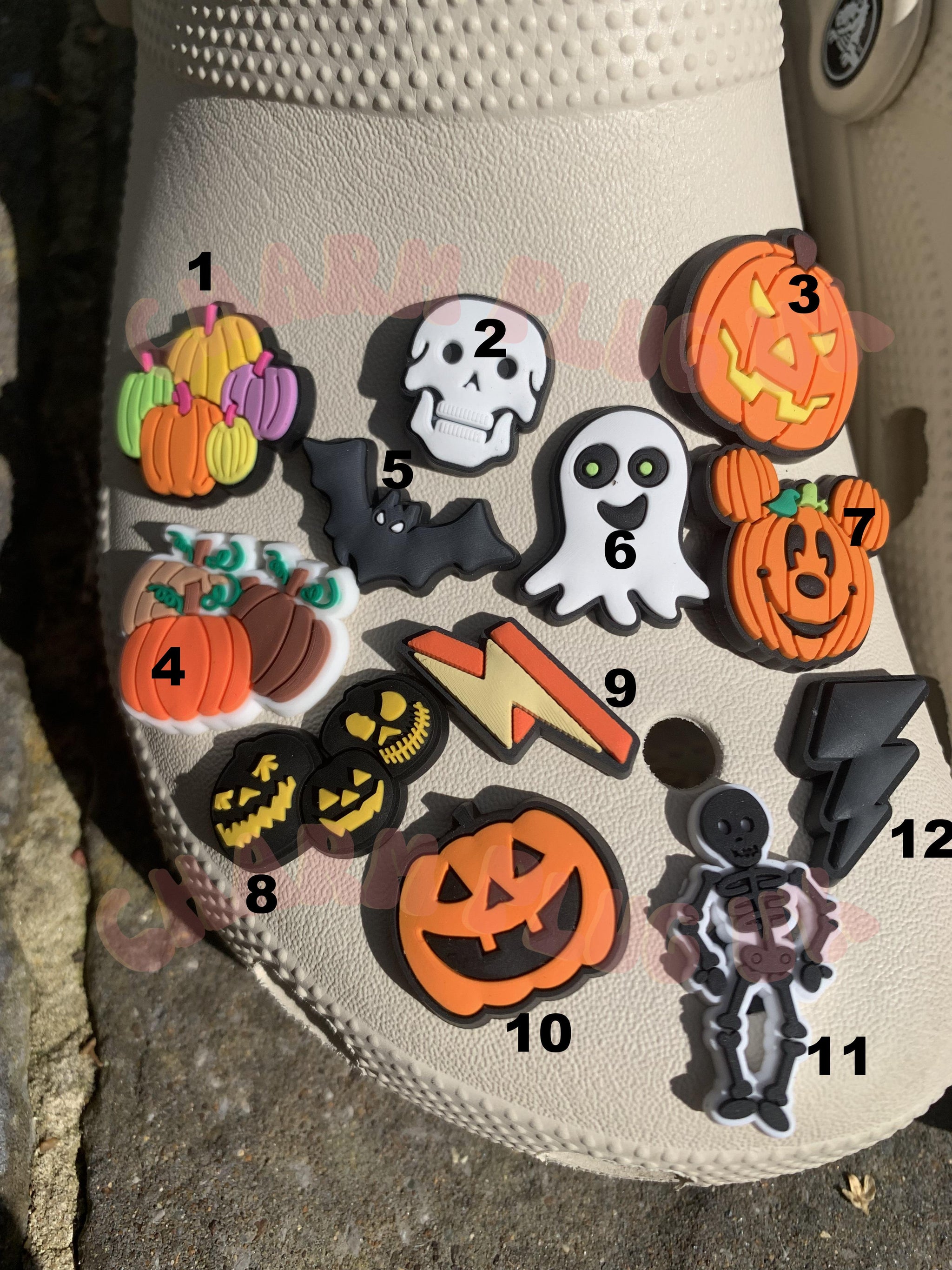 Halloween fashion croc pins